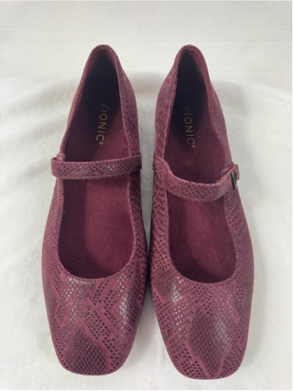 Vionic Alameda Croc Mary Jane Flats Cherry Jubilee Size 8 - Picture 1 of 10